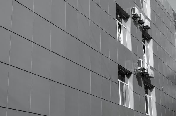 Cost of Commercial Siding Installation in Powell